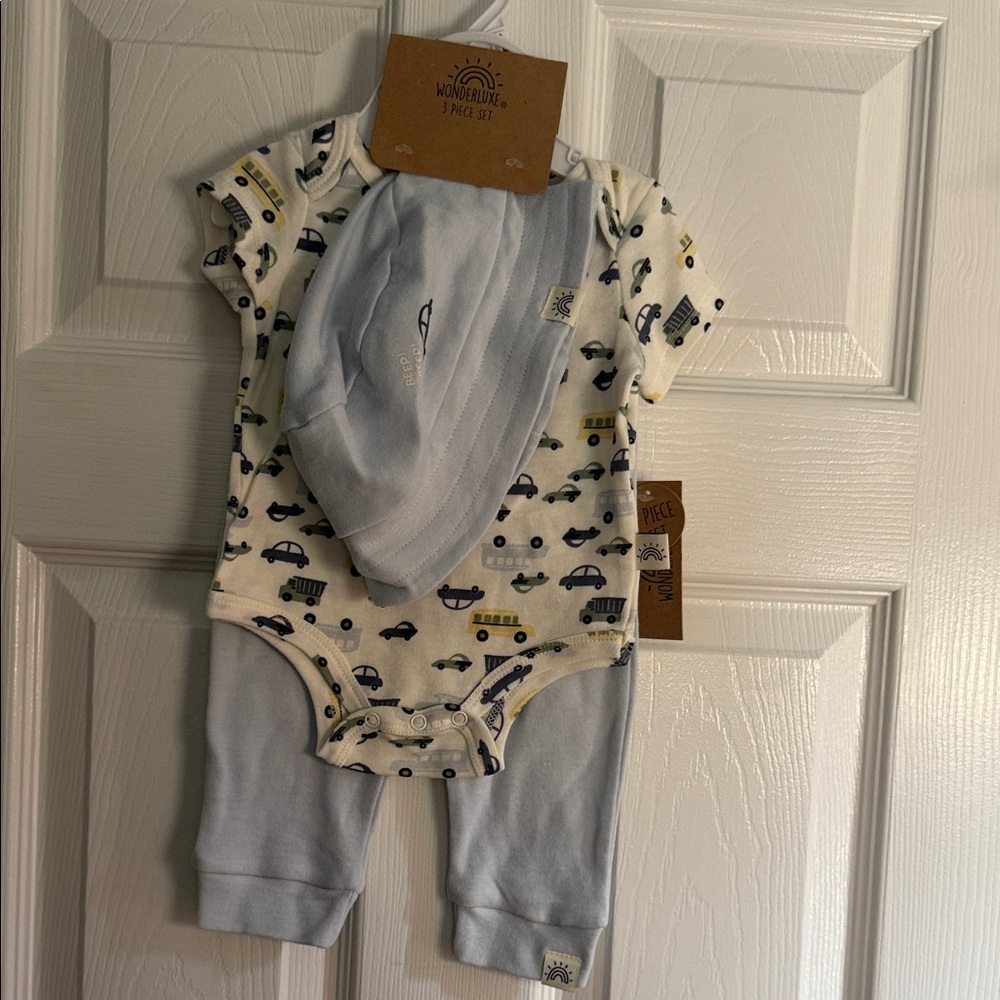3-Piece Baby Set with Vehicle Print - Light Blue & White